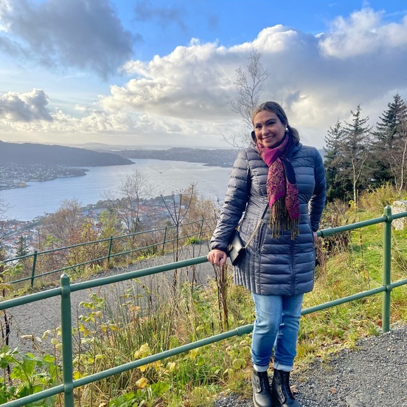 Meet your Posher, Maria - Picture 6 of 8